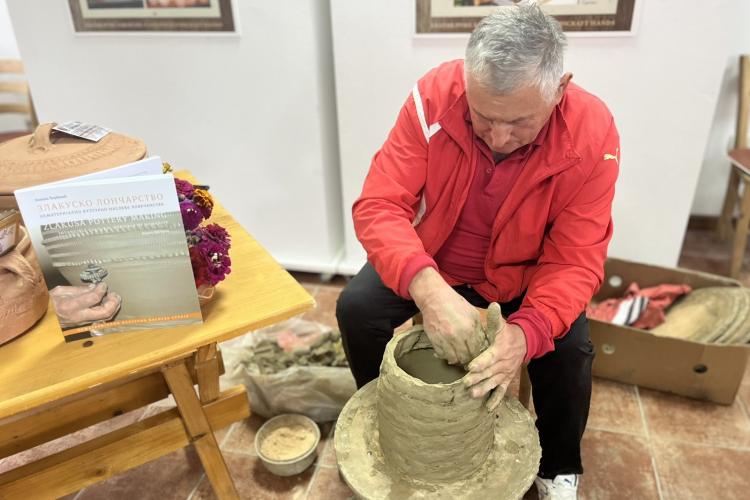 Дани европске баштине, Сирогојно, 1. 10. 2022, Злакуско лончарство, Милојко Никитовић