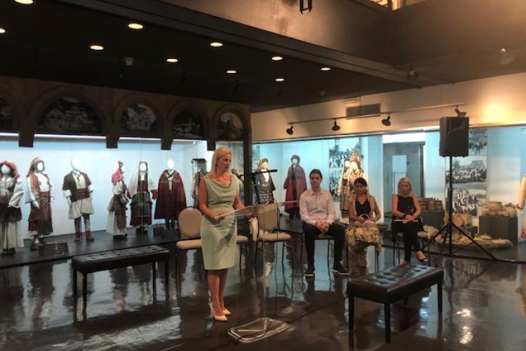 Стапарско ћилимарство, Виолета Јовановић, Етно мрежа